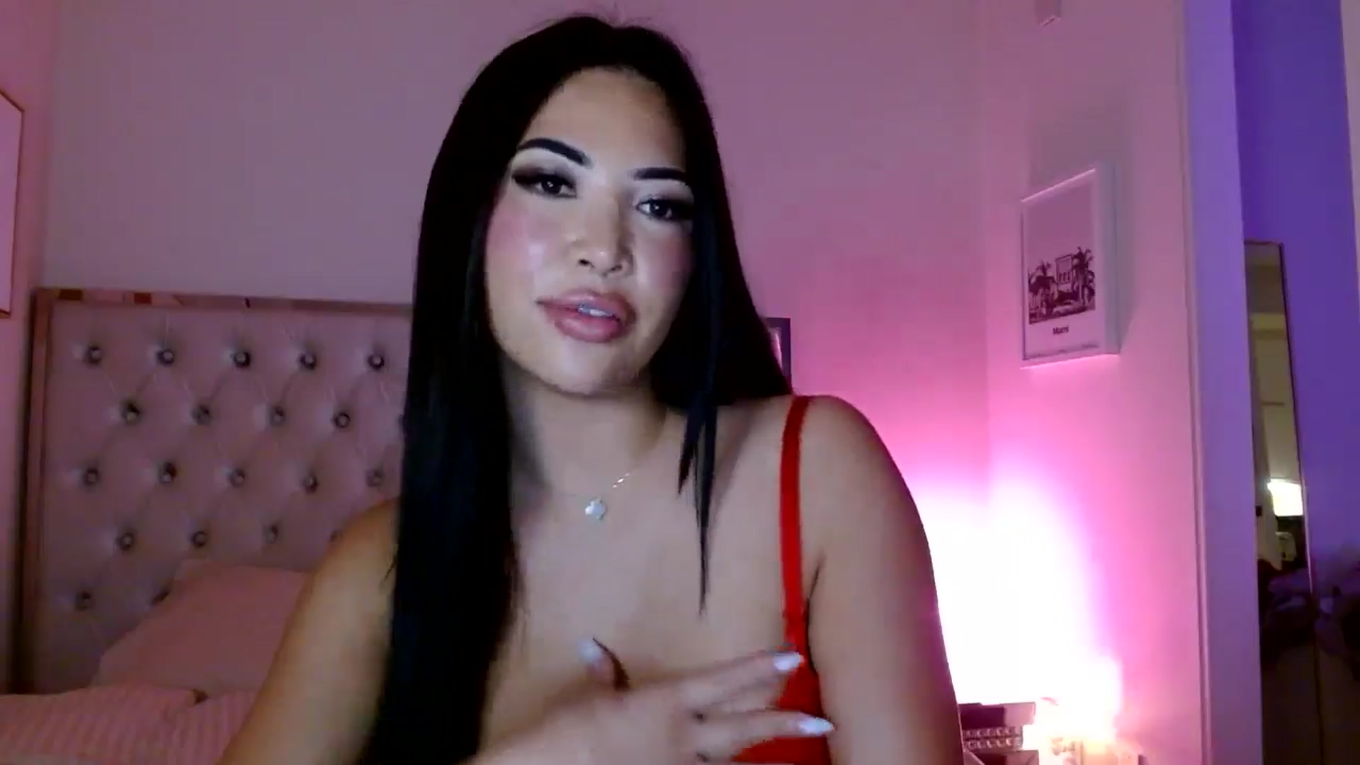 Gallery image thumbnail from Juliana's myfreecams stream on, 02/03/2025, 06:43 image 12 of 20