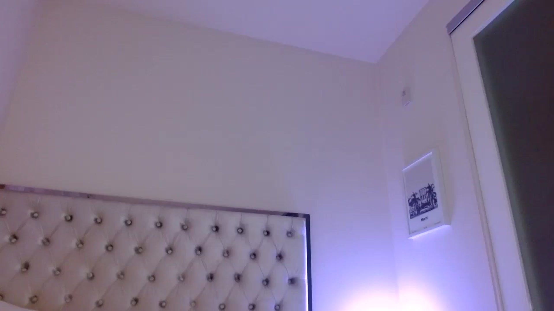 Gallery image thumbnail from Juliana's myfreecams stream on, 04/13/2025, 04:39 image 18 of 20