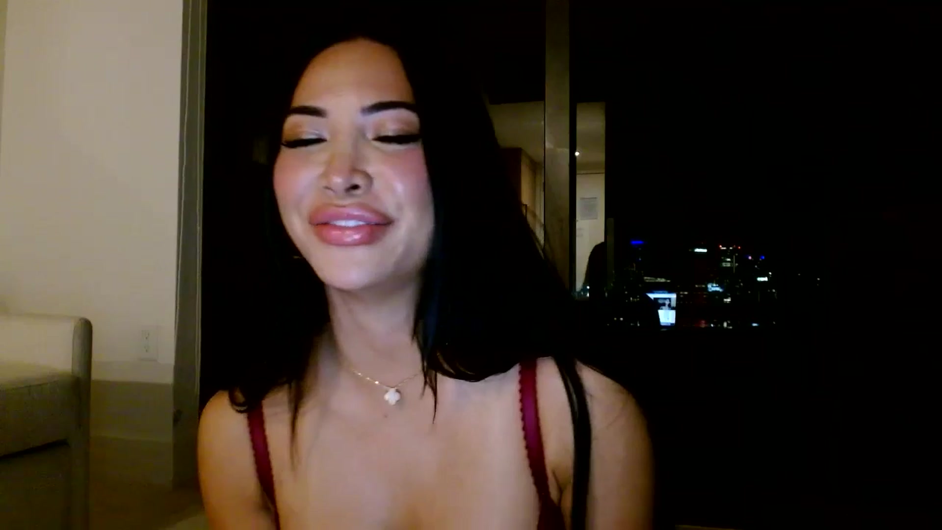 Gallery image thumbnail from Juliana's myfreecams stream on, 04/25/2025, 02:29 image 14 of 20