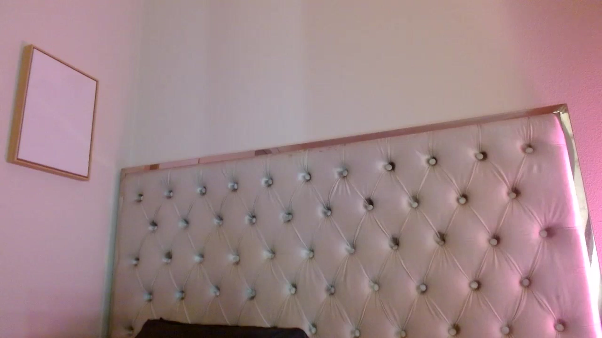 Gallery image thumbnail from Juliana's myfreecams stream on, 07/01/2025, 05:31 image 2 of 20