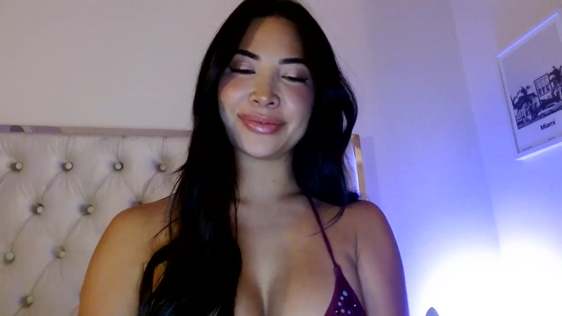 Gallery image thumbnail from Juliana's myfreecams stream on, 07/29/2025, 04:29 image 5 of 20