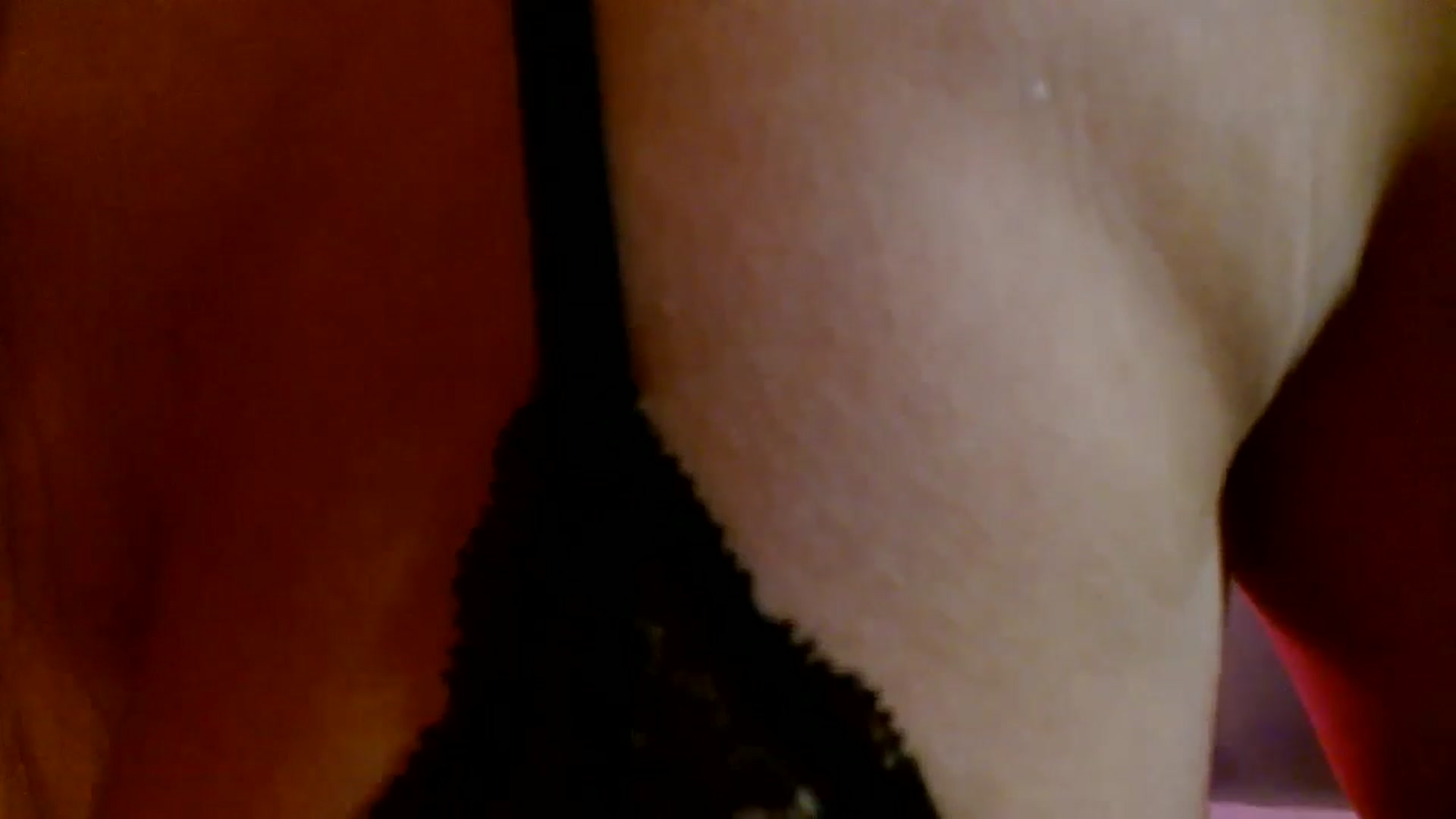 Gallery image thumbnail from Juliana's myfreecams stream on, 10/12/2025, 04:30 image 3 of 20