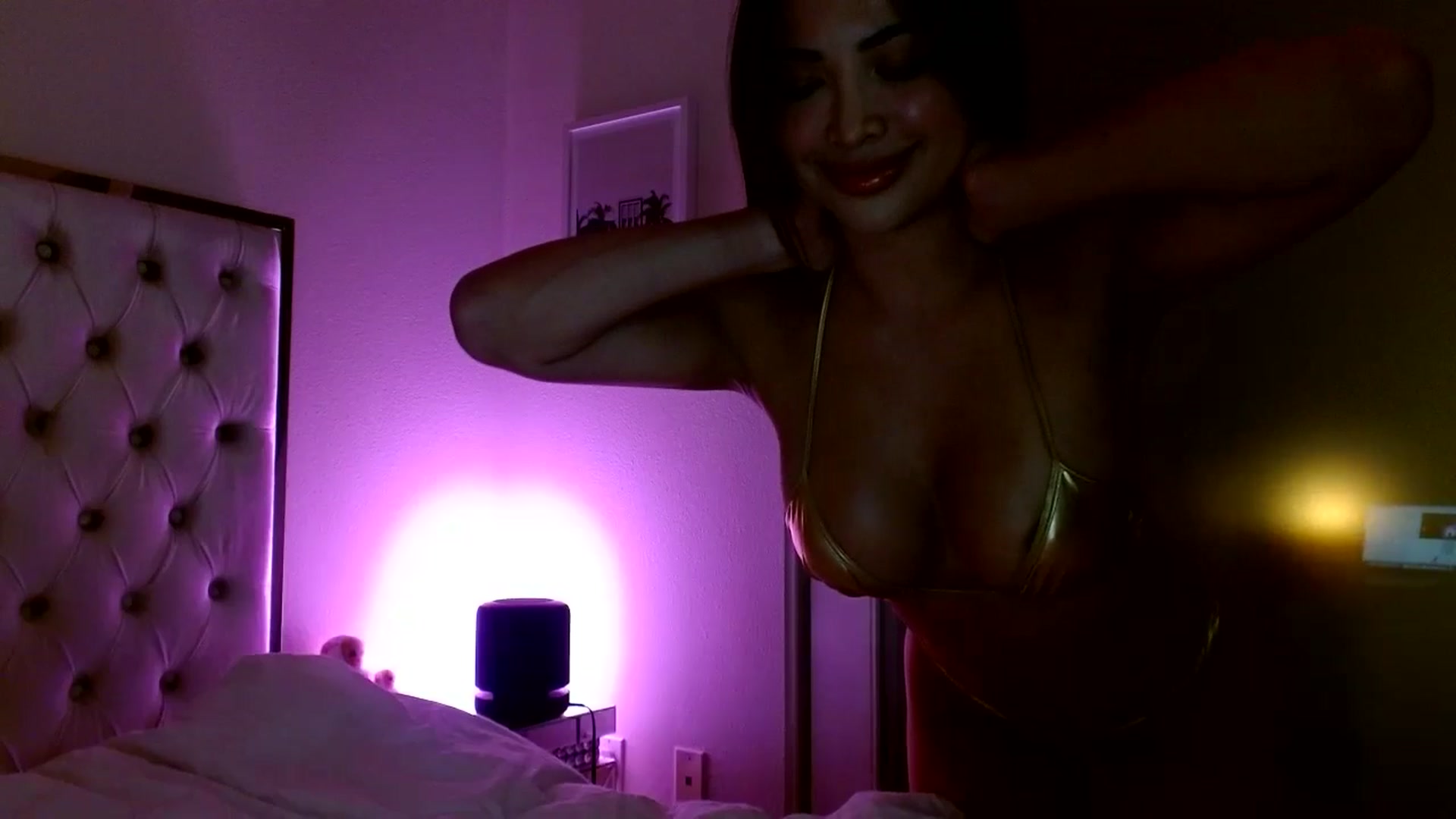 Gallery image thumbnail from Juliana's myfreecams stream on, 10/18/2025, 04:55 image 2 of 20
