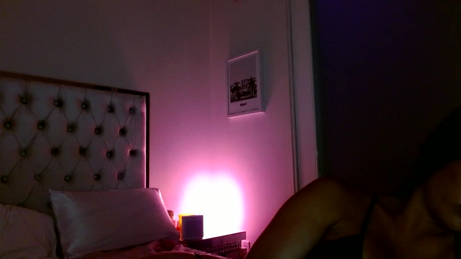 Gallery image thumbnail from Juliana's myfreecams stream on, 11/05/2025, 06:00 image 9 of 20