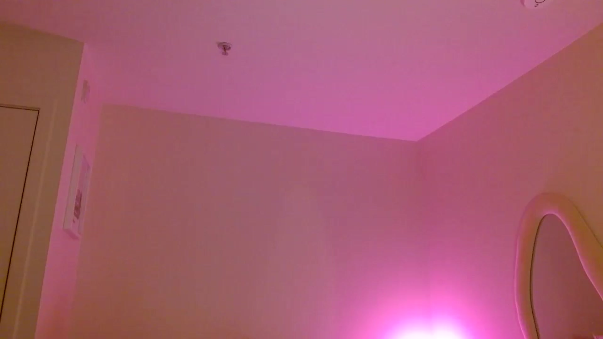 Gallery image thumbnail from Juliana's myfreecams stream on, 04/06/2026, 05:12 image 18 of 20