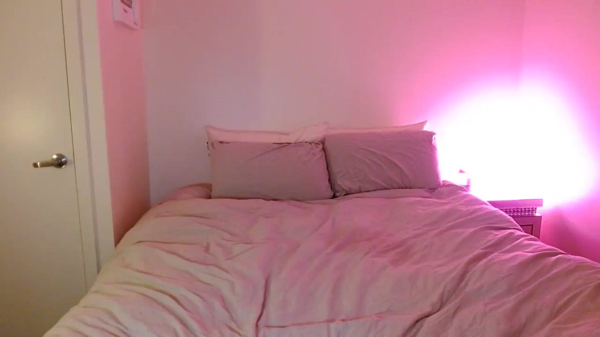 Gallery image thumbnail from Juliana's myfreecams stream on, 04/22/2026, 05:00 image 3 of 20