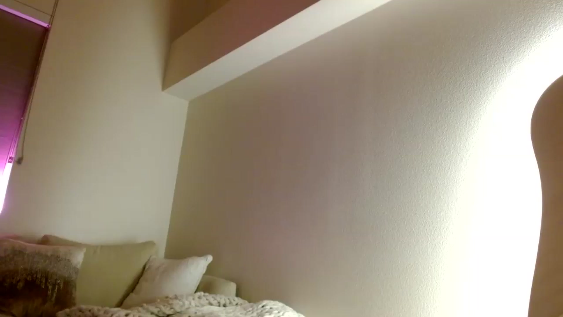 Gallery image thumbnail from Juliana's myfreecams stream on, 06/02/2026, 05:39 image 6 of 20