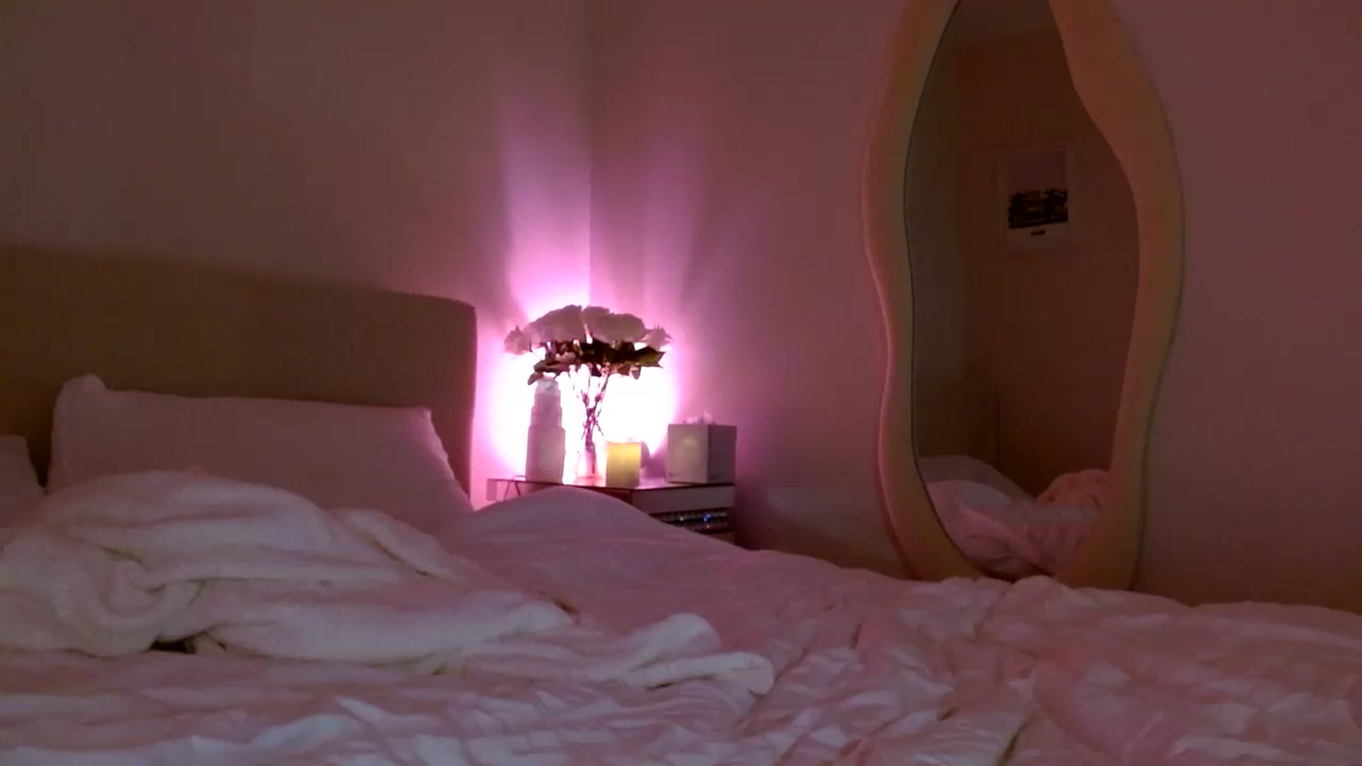 Gallery image thumbnail from Juliana's myfreecams stream on, 09/10/2026, 04:25 image 16 of 20