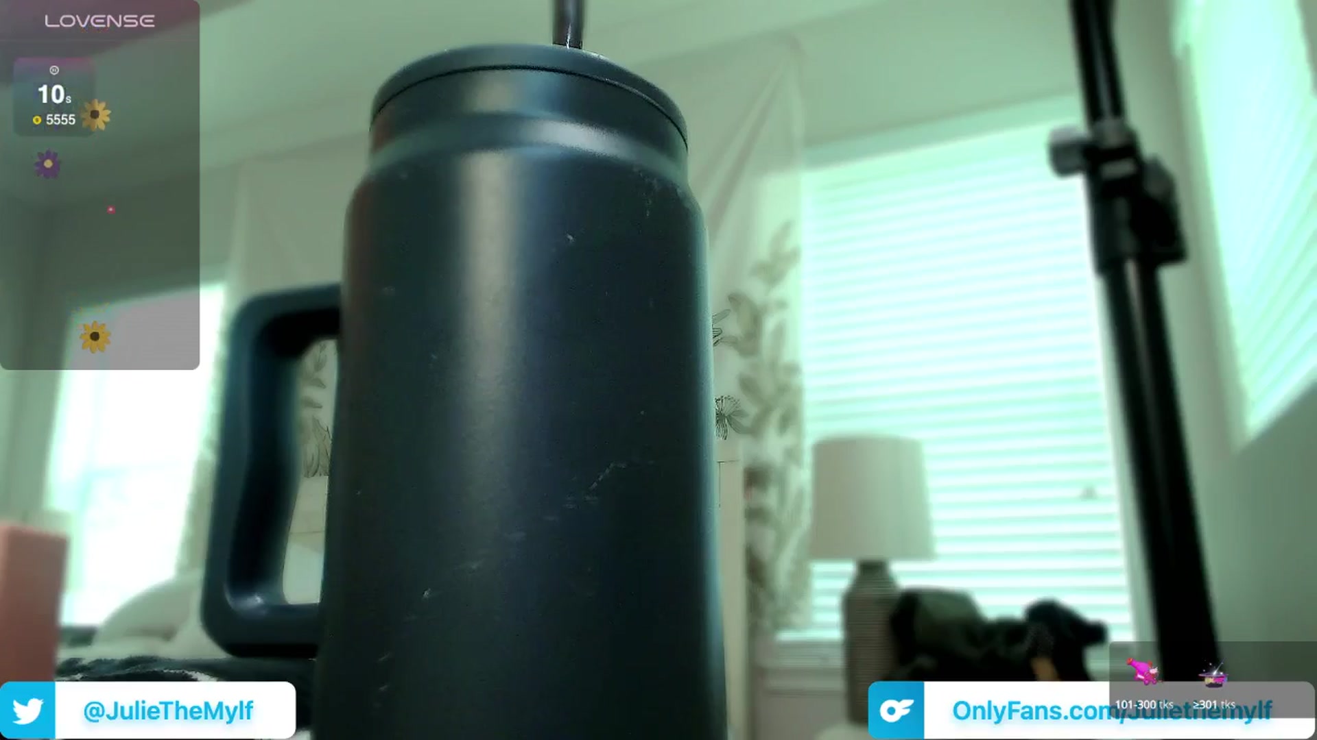 Gallery image thumbnail from JulieTheMylf's myfreecams stream on, 06/11/2024, 15:12 image 19 of 20