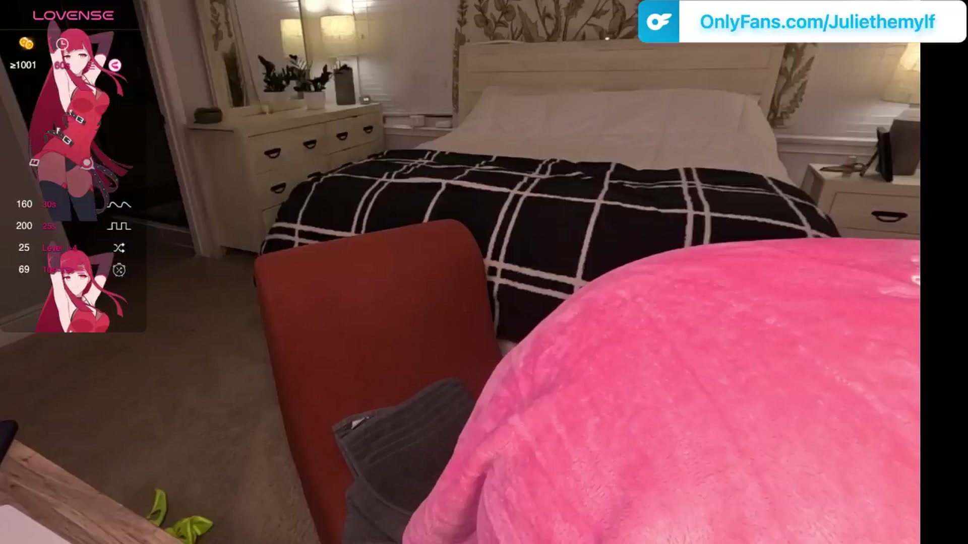 Gallery image thumbnail from JulieTheMylf's myfreecams stream on, 07/31/2024, 02:18 image 18 of 20