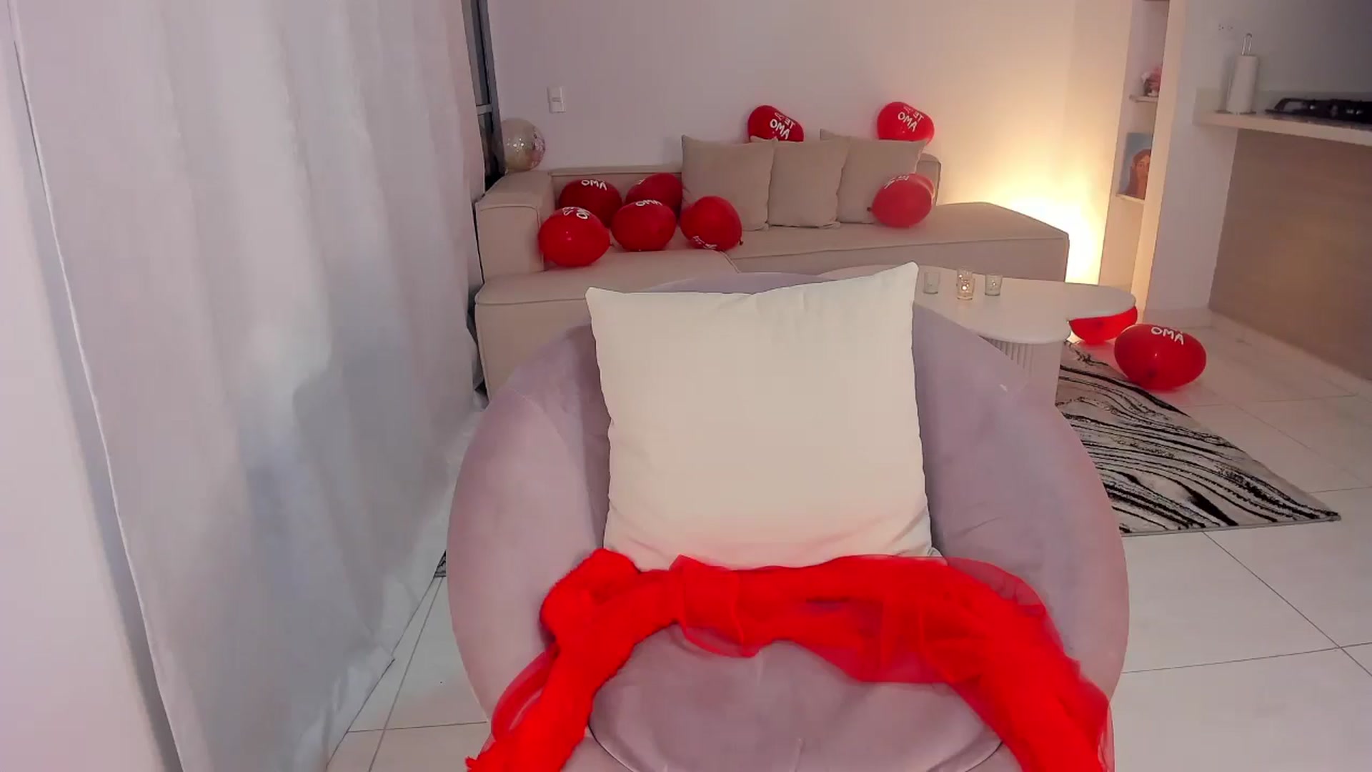 Gallery image thumbnail from Julie_Angel's myfreecams stream on, 02/15/2025, 04:13 image 5 of 20