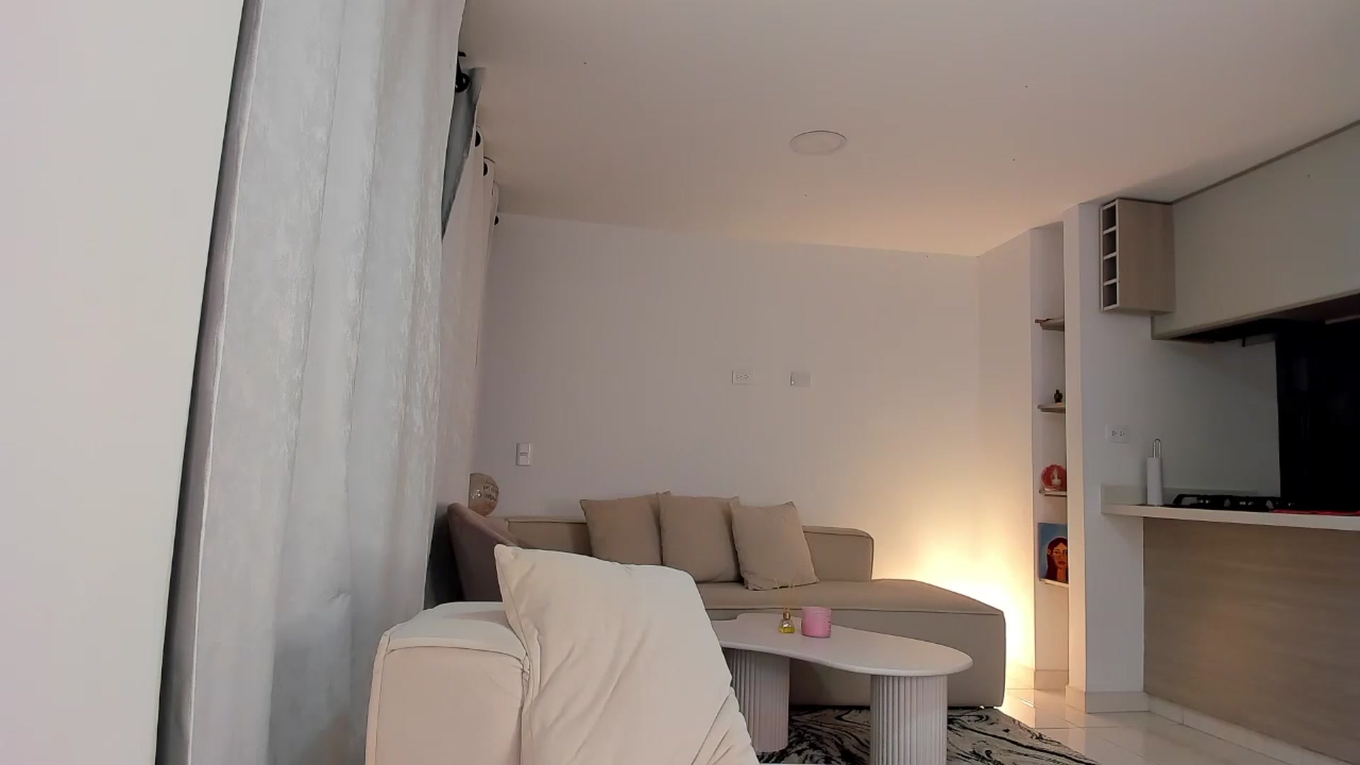 Gallery image thumbnail from Julie_Angel's myfreecams stream on, 09/09/2025, 02:20 image 8 of 20