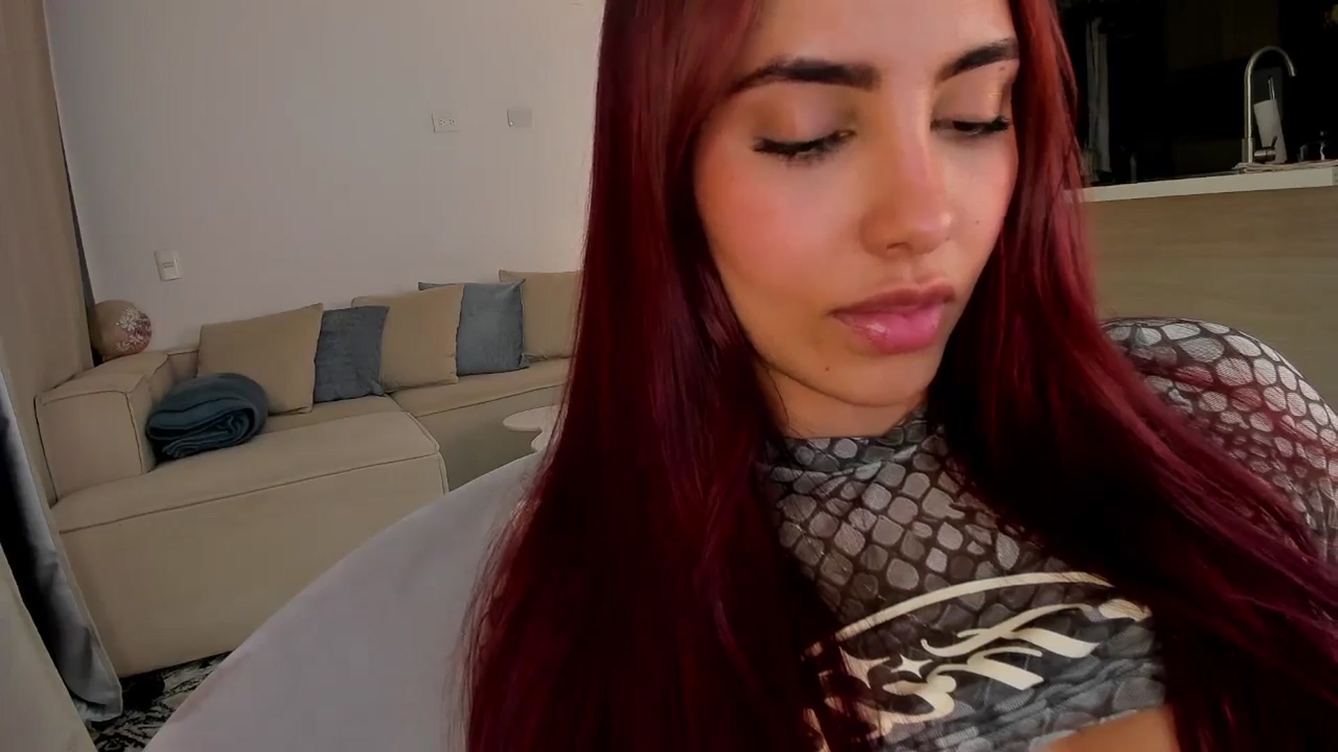 Gallery image thumbnail from Julie_Angel's myfreecams stream on, 12/11/2025, 04:00 image 18 of 20