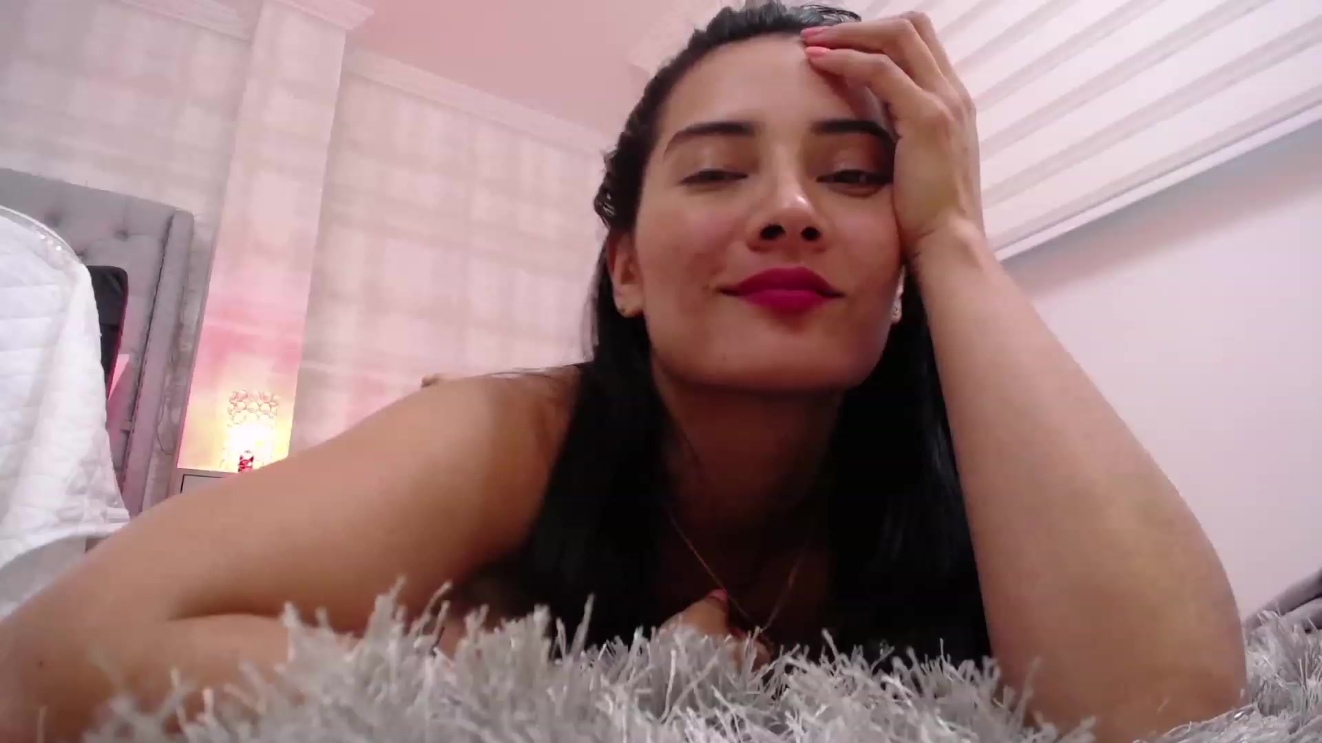 Gallery image thumbnail from Julie__Moon's myfreecams stream on, 03/21/2023, 23:01 image 17 of 20
