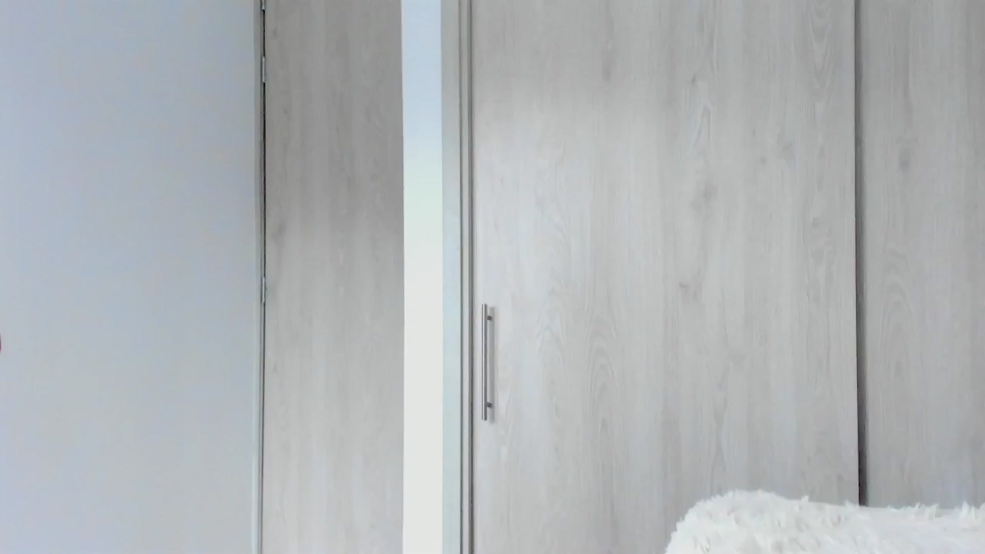 Gallery image thumbnail from Julie__Moon's myfreecams stream on, 03/16/2025, 18:23 image 4 of 20