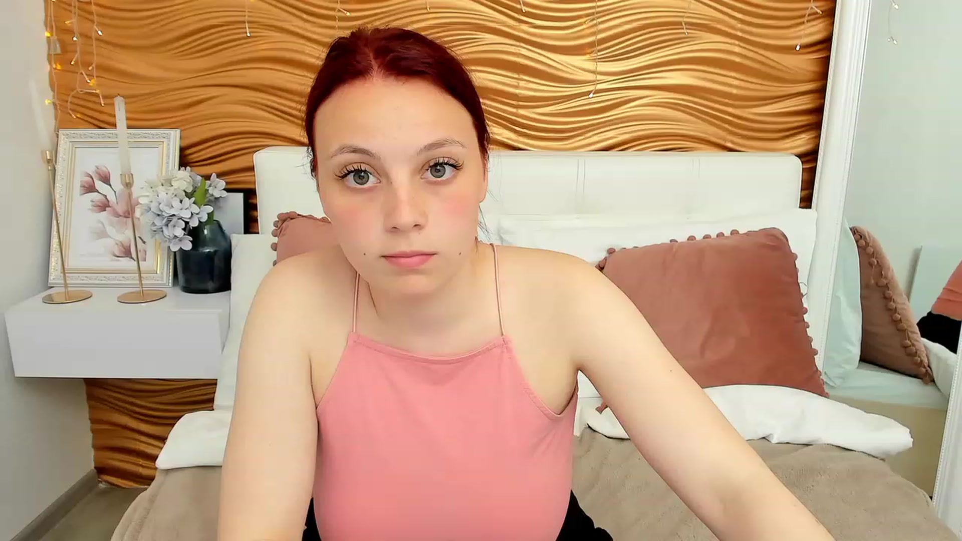 Gallery image thumbnail from JulietRoom's myfreecams stream on, 05/12/2023, 18:28 image 3 of 20