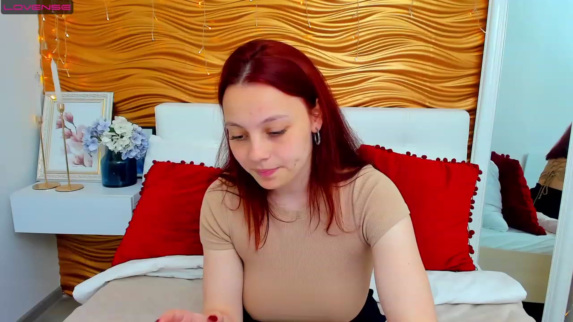 Gallery image thumbnail from JulietRoom's myfreecams stream on, 06/01/2023, 13:57 image 18 of 20