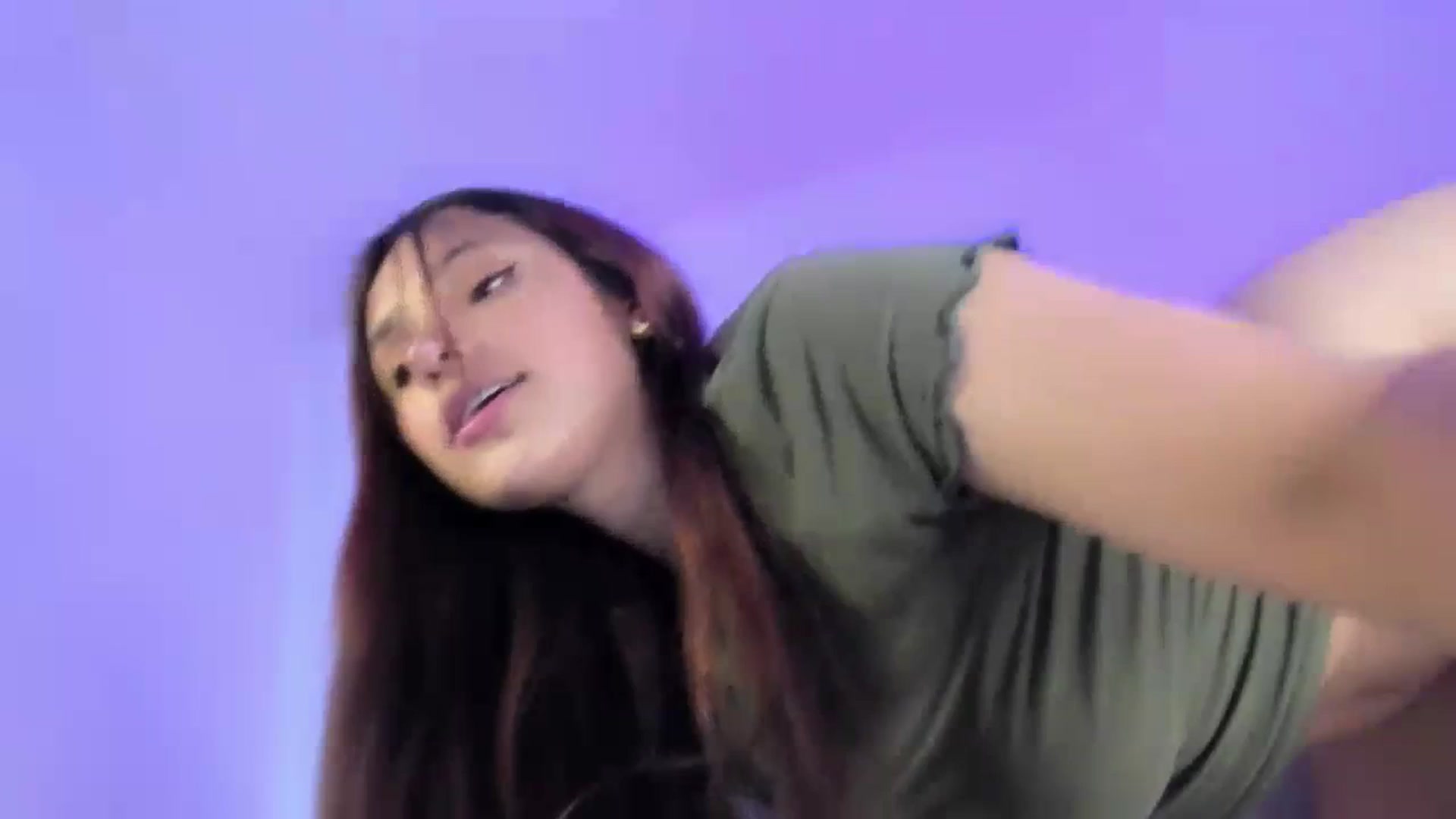 Gallery image thumbnail from Julieth1_'s myfreecams stream on, 07/18/2023, 21:01 image 1 of 20