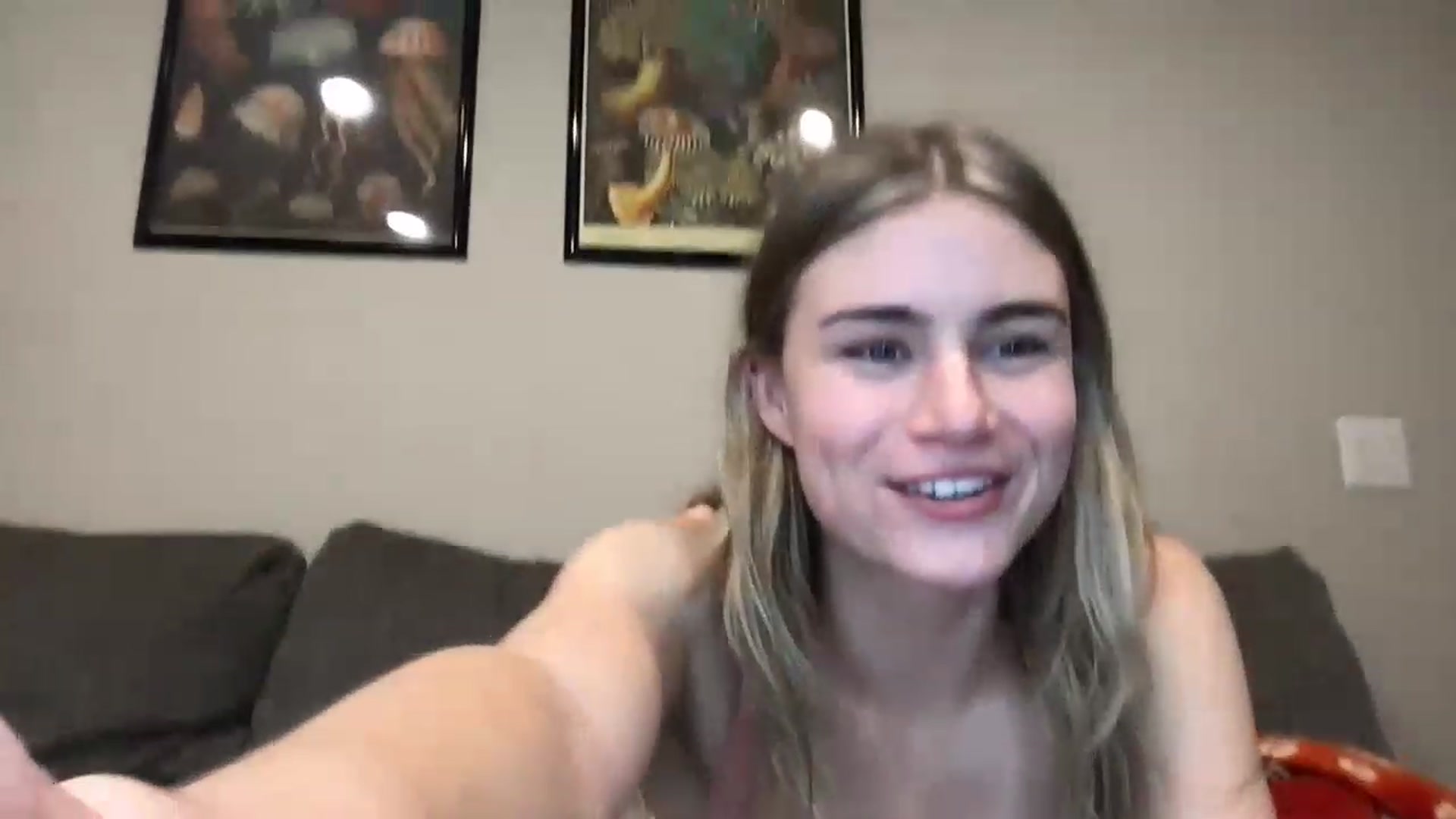 Gallery image thumbnail from JulietteDream's myfreecams stream on, 11/26/2022, 23:31 image 16 of 20