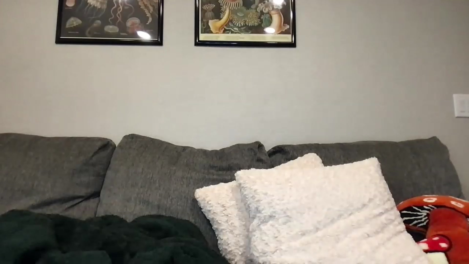 Gallery image thumbnail from JulietteDream's myfreecams stream on, 11/26/2022, 23:31 image 10 of 20