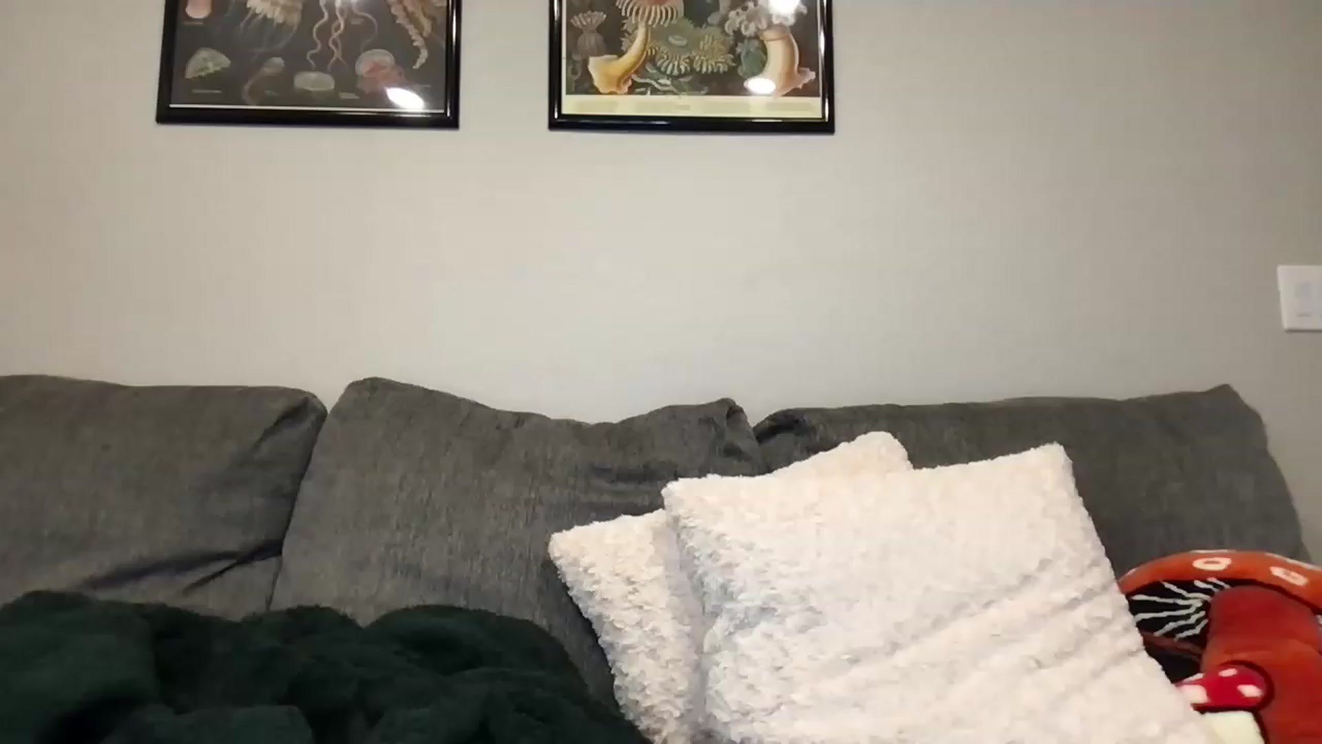 Gallery image thumbnail from JulietteDream's myfreecams stream on, 11/26/2022, 23:31 image 11 of 20