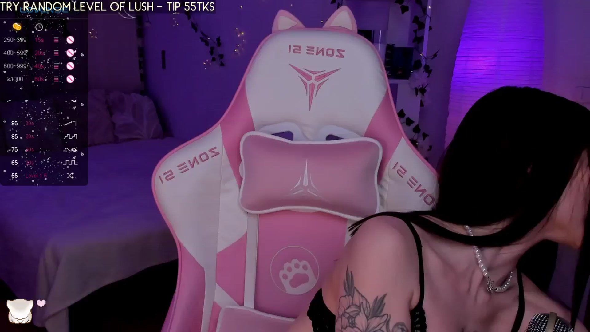 Gallery image thumbnail from JuliyaLuv's myfreecams stream on, 05/18/2024, 21:11 image 6 of 20