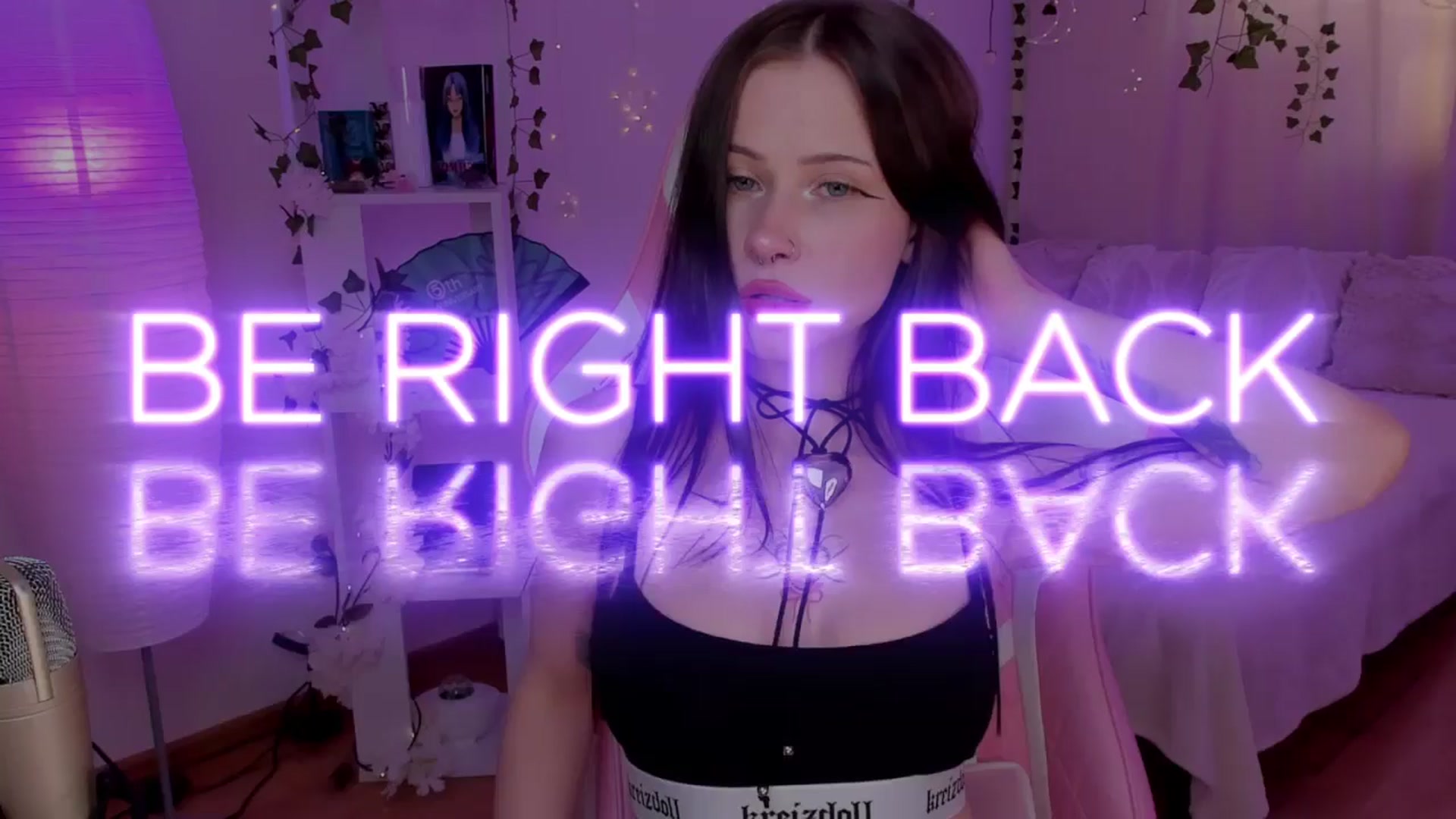 Gallery image thumbnail from JuliyaLuv's myfreecams stream on, 08/01/2024, 20:02 image 12 of 20