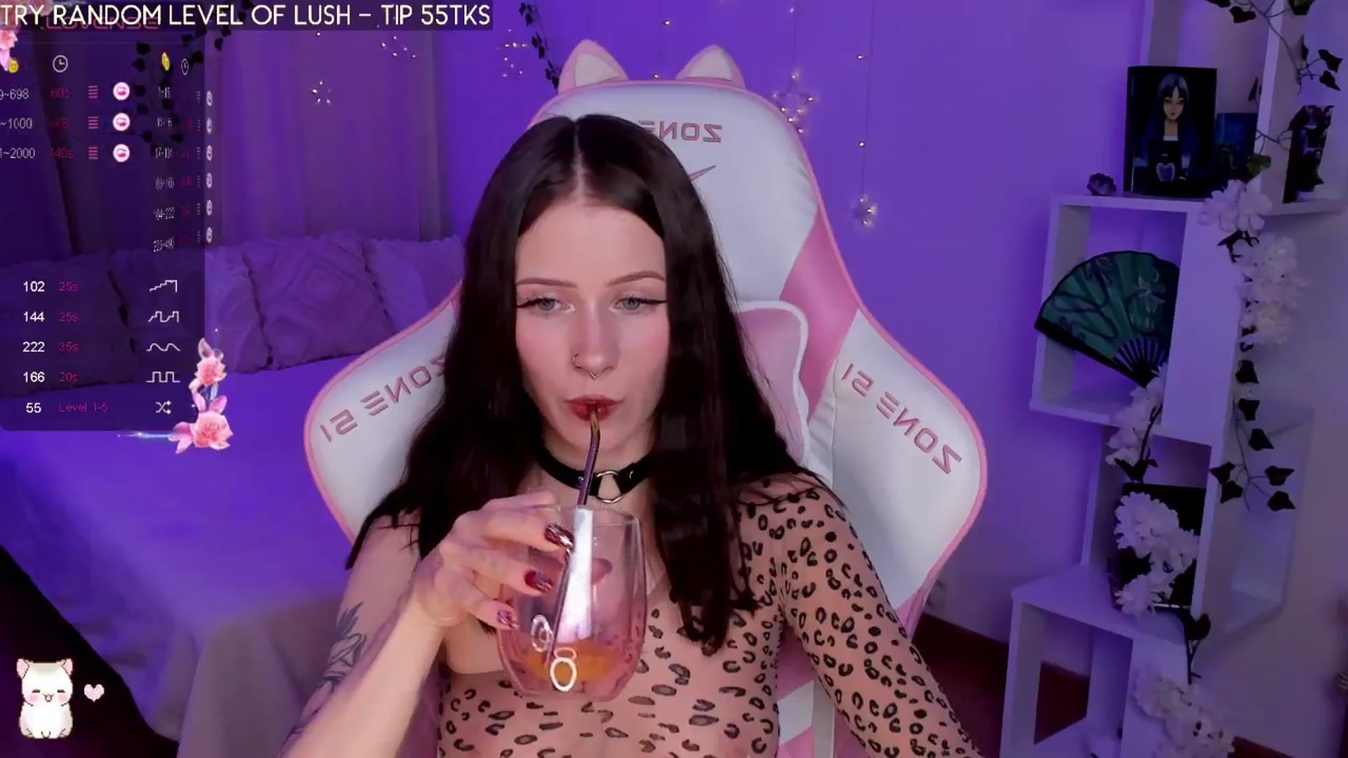Gallery image thumbnail from JuliyaLuv's myfreecams stream on, 09/07/2024, 20:00 image 2 of 20