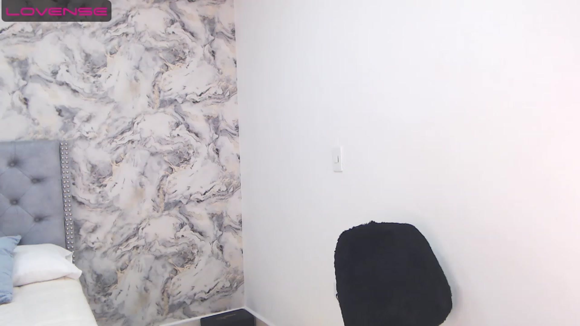 Gallery image thumbnail from JullyAngel's myfreecams stream on, 06/21/2023, 15:37 image 15 of 20