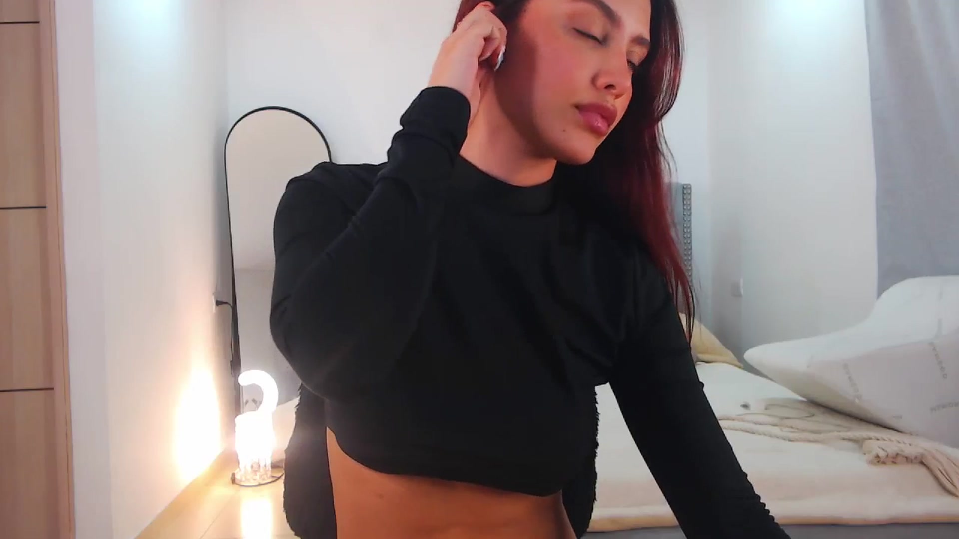 Gallery image thumbnail from JullyAngel's myfreecams stream on, 09/30/2023, 23:40 image 20 of 20