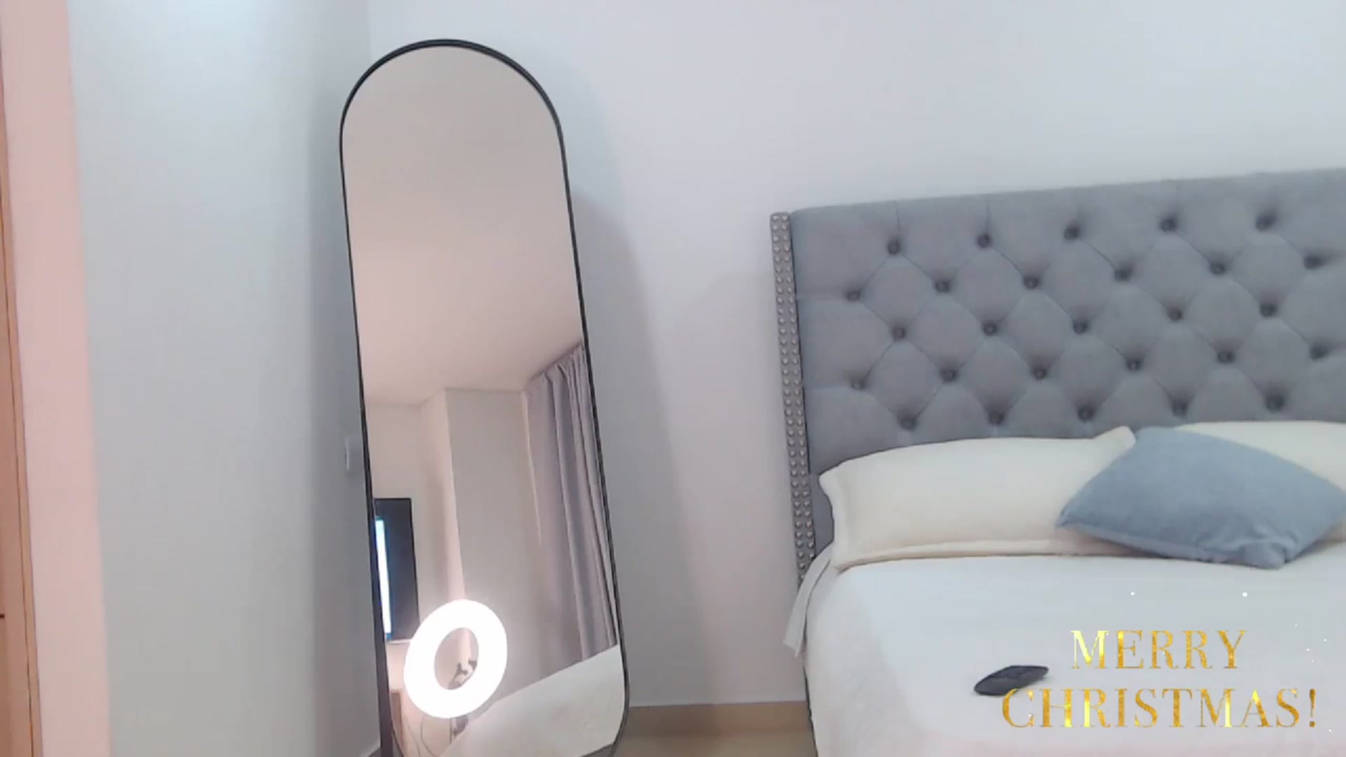 Gallery image thumbnail from JullyAngel's myfreecams stream on, 12/20/2023, 01:58 image 9 of 20