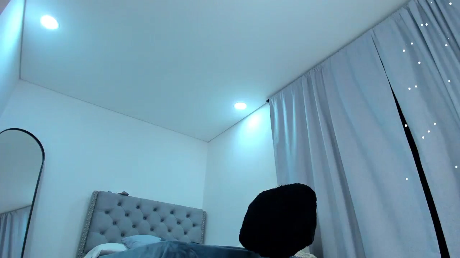 Gallery image thumbnail from JullyAngel's myfreecams stream on, 05/22/2024, 04:37 image 10 of 20