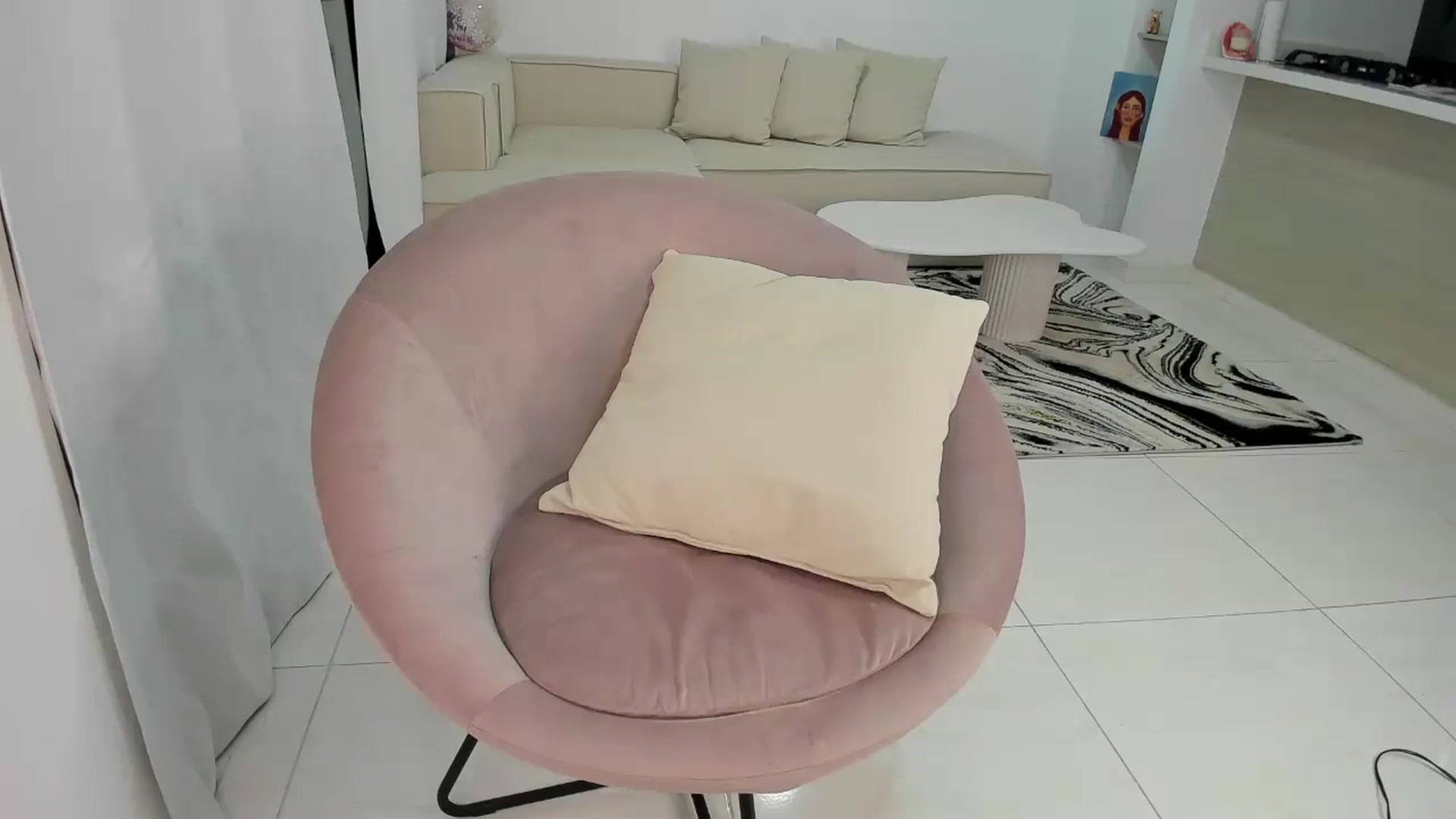 Gallery image thumbnail from JullyAngel's myfreecams stream on, 11/15/2024, 04:24 image 19 of 20