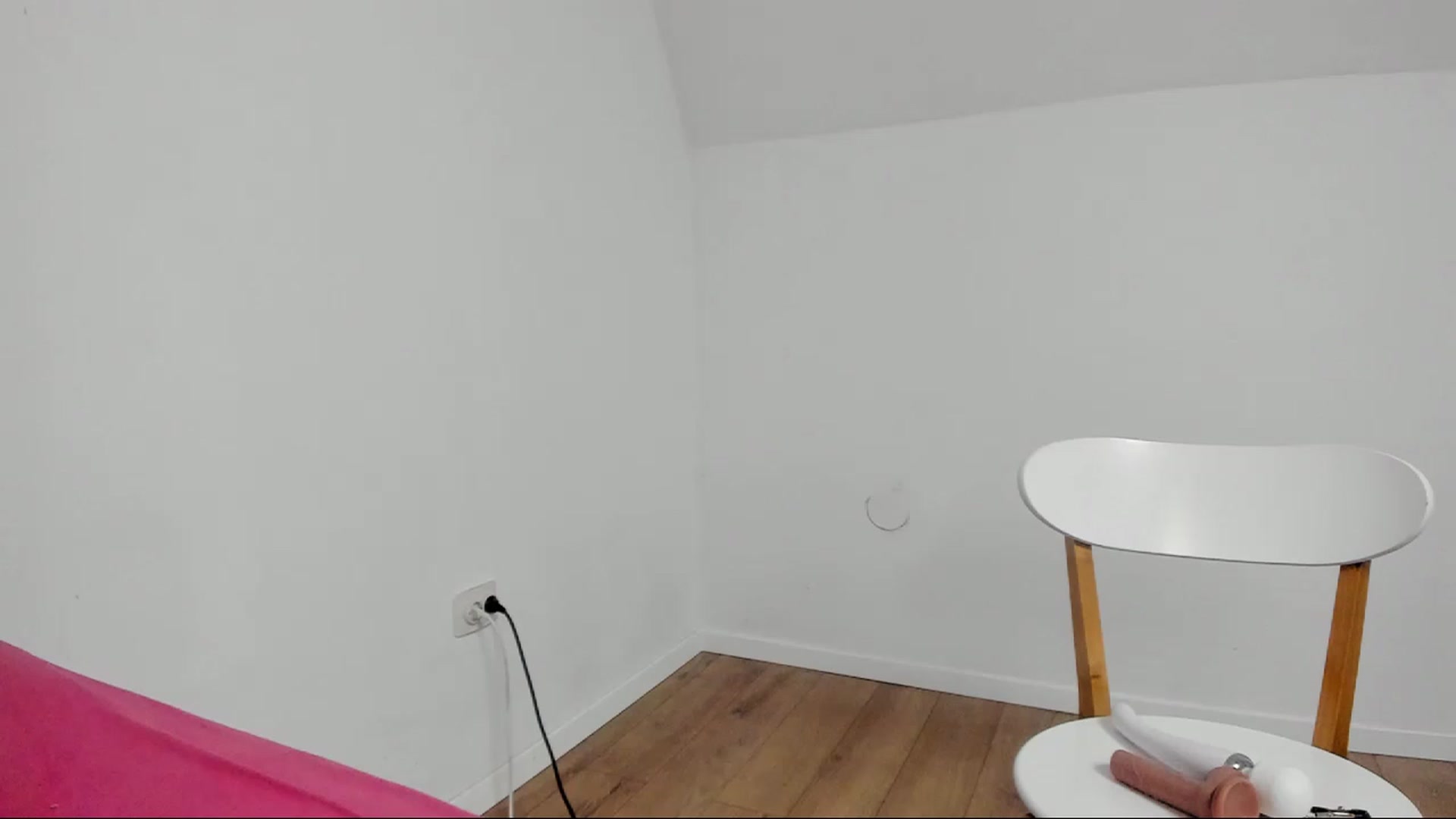 Gallery image thumbnail from Jullyenn3's myfreecams stream on, 11/18/2022, 15:47 image 3 of 20
