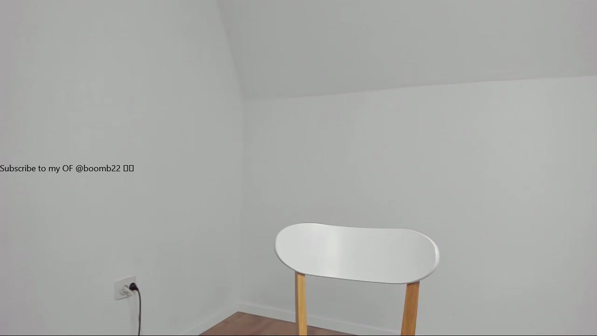 Gallery image thumbnail from Jullyenn3's myfreecams stream on, 12/01/2022, 18:19 image 17 of 20