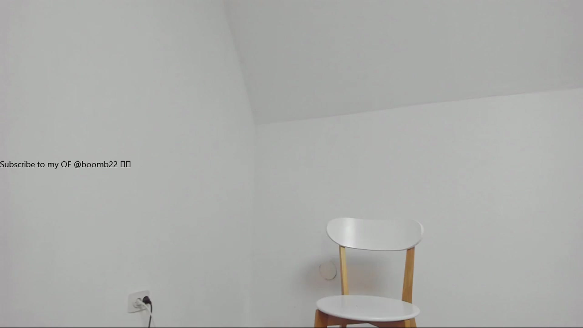 Gallery image thumbnail from Jullyenn3's myfreecams stream on, 12/23/2022, 18:24 image 5 of 20