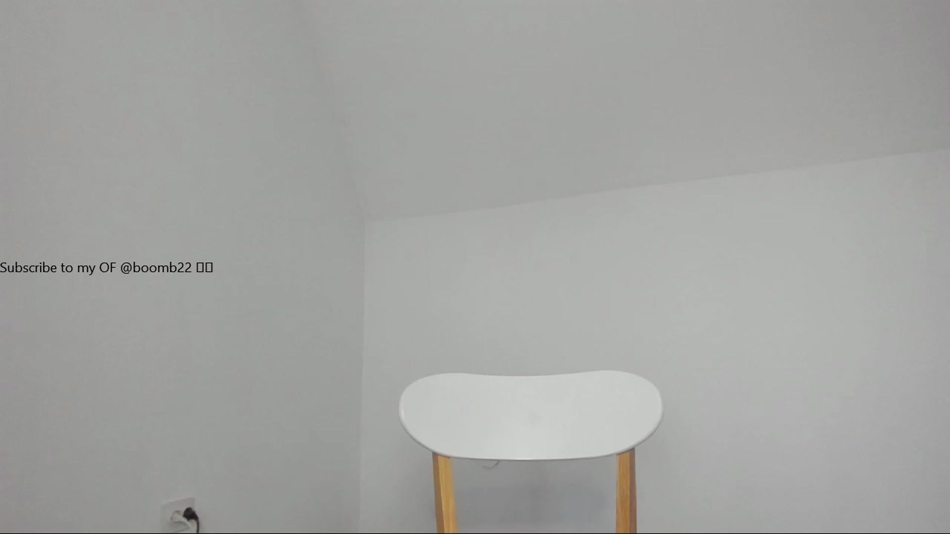 Gallery image thumbnail from Jullyenn3's myfreecams stream on, 12/28/2022, 14:57 image 12 of 20