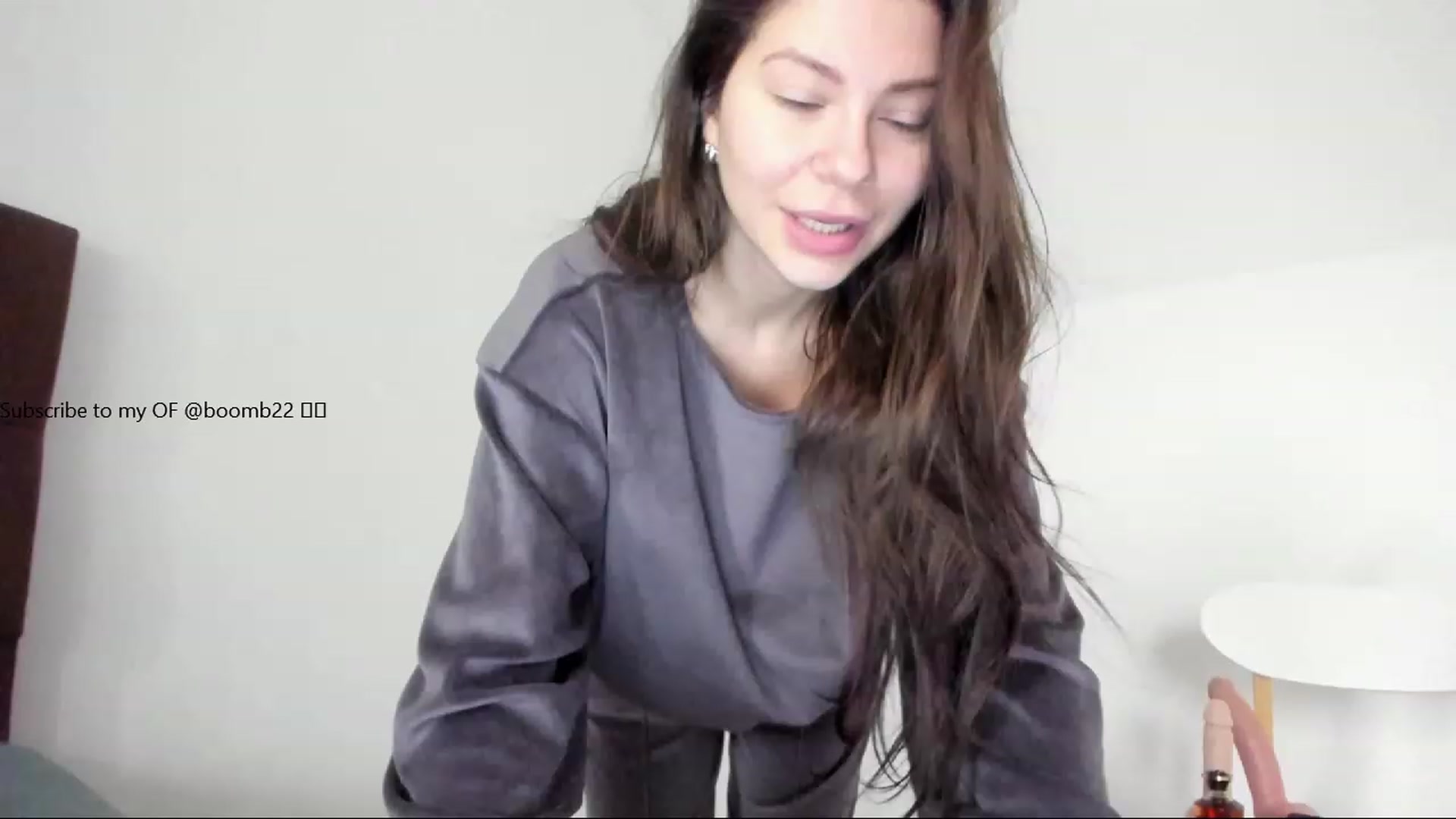 Gallery image thumbnail from Jullyenn3's myfreecams stream on, 12/30/2022, 11:35 image 3 of 20