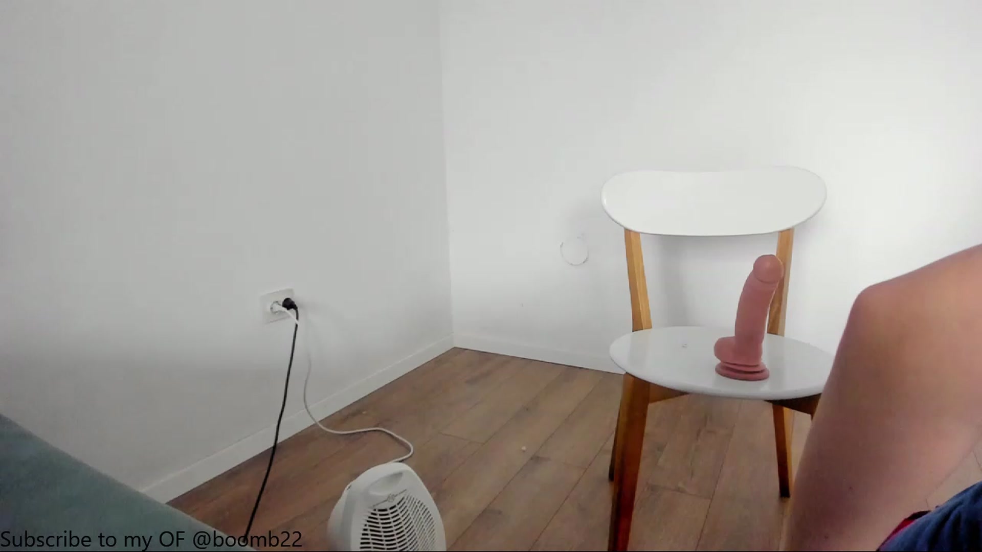 Gallery image thumbnail from Jullyenn3's myfreecams stream on, 01/16/2023, 10:59 image 3 of 20