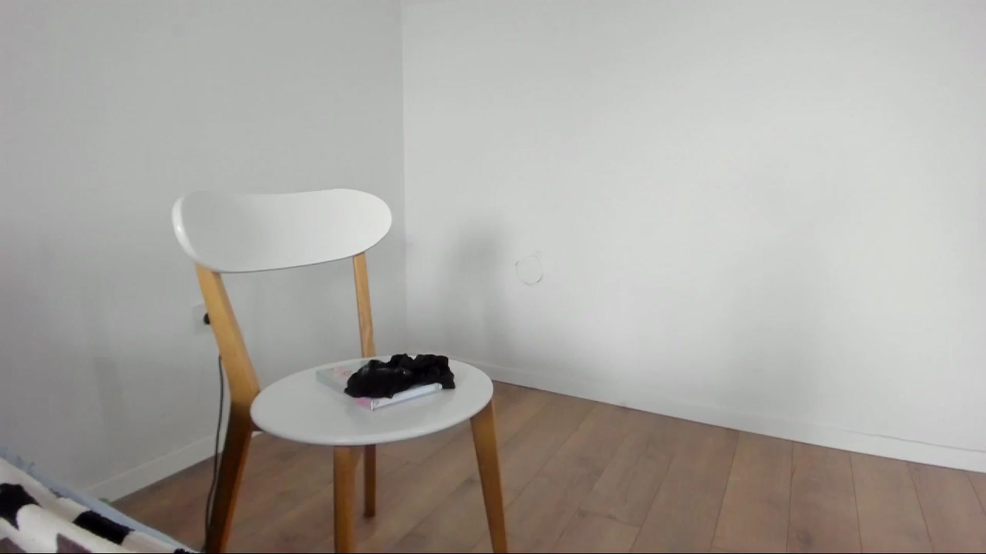 Gallery image thumbnail from Jullyenn3's myfreecams stream on, 08/20/2023, 14:20 image 10 of 20