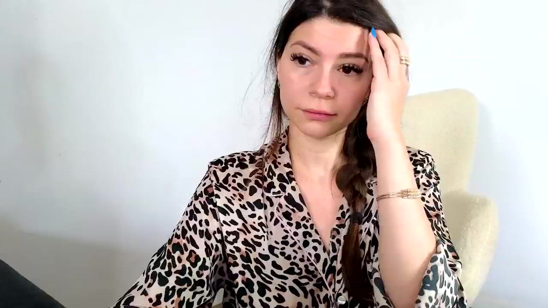 Gallery image thumbnail from Jullyenn3's myfreecams stream on, 07/04/2024, 09:40 image 9 of 20