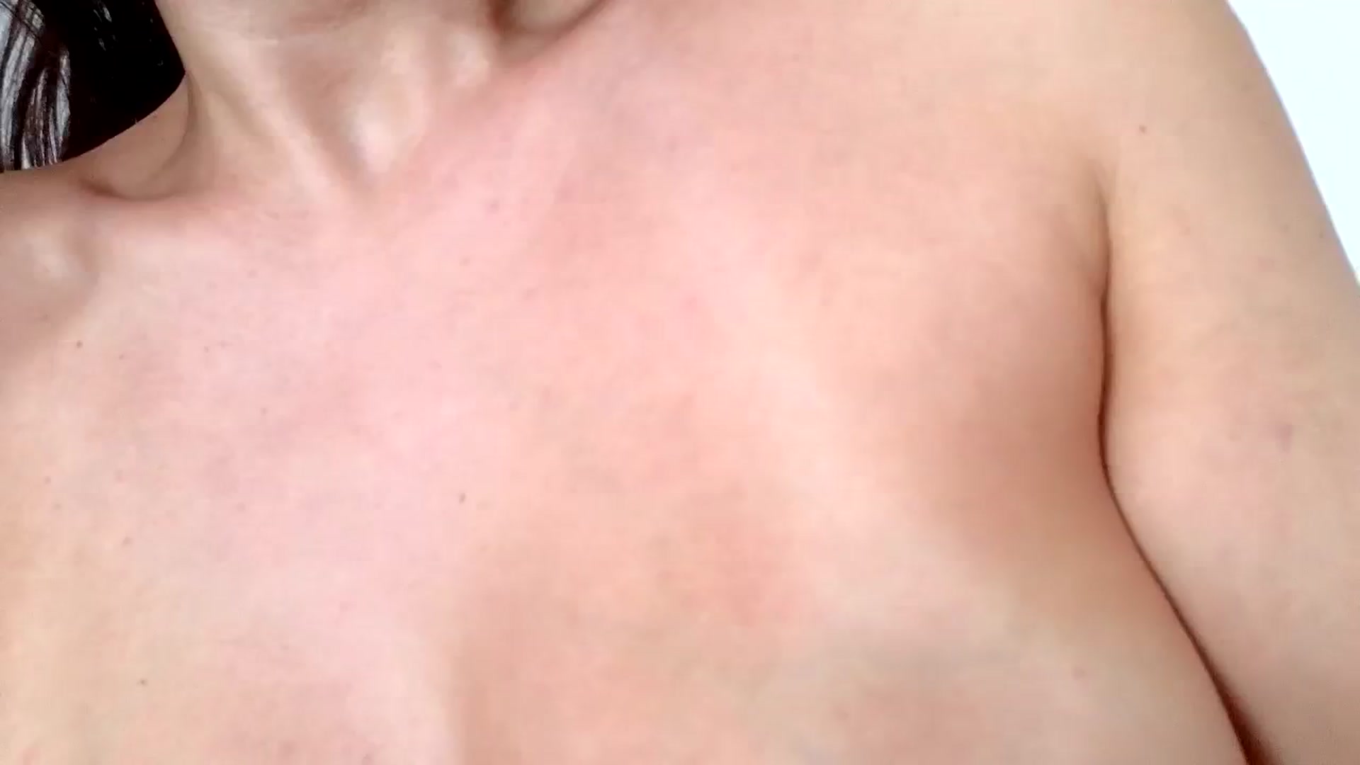 Gallery image thumbnail from Jullyenn3's myfreecams stream on, 07/26/2024, 12:41 image 12 of 20