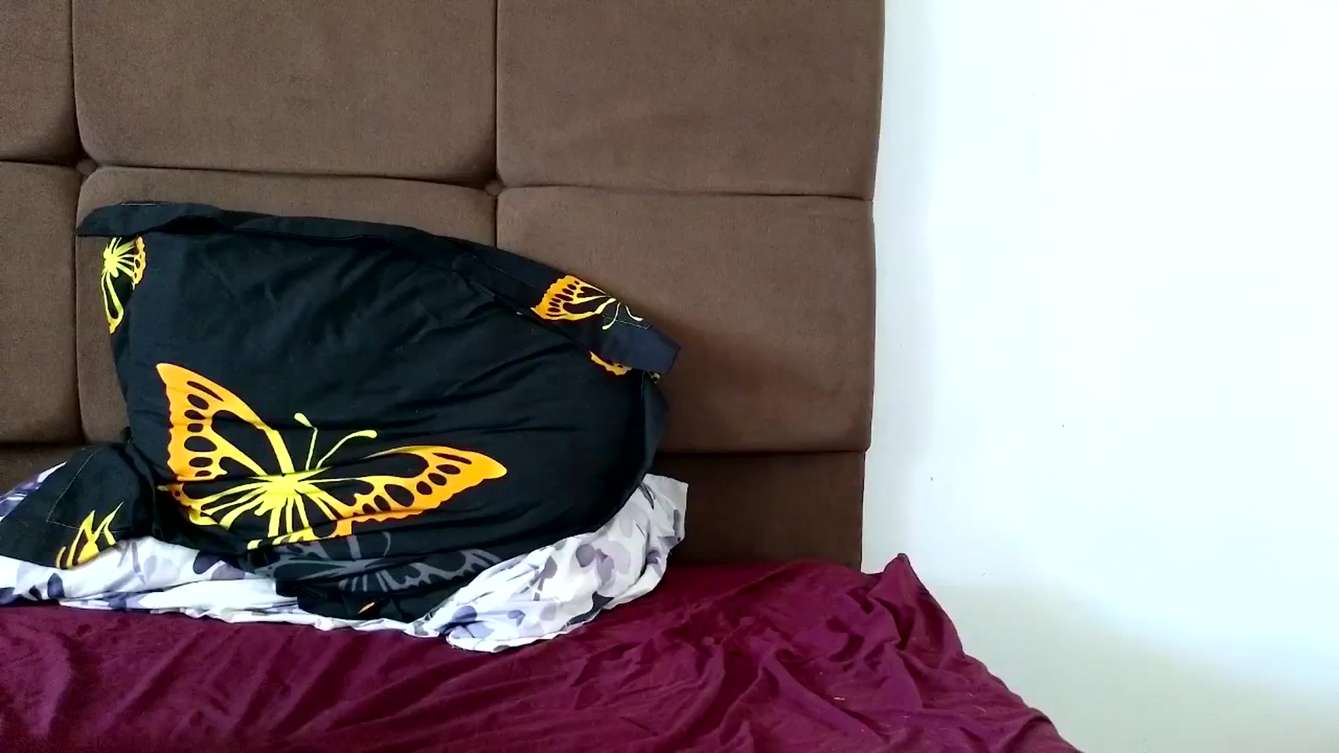 Gallery image thumbnail from Jullyenn3's myfreecams stream on, 07/27/2024, 11:06 image 16 of 20