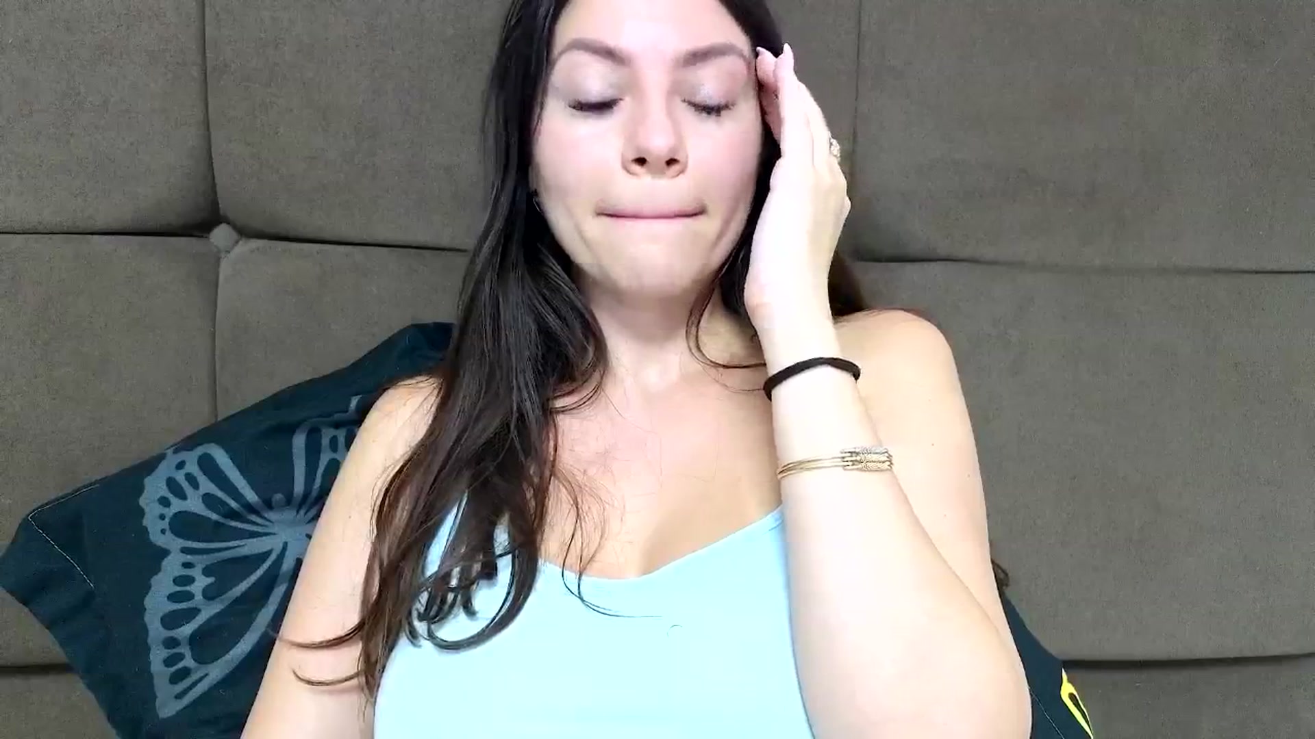 Gallery image thumbnail from Jullyenn3's myfreecams stream on, 08/21/2024, 17:57 image 3 of 20