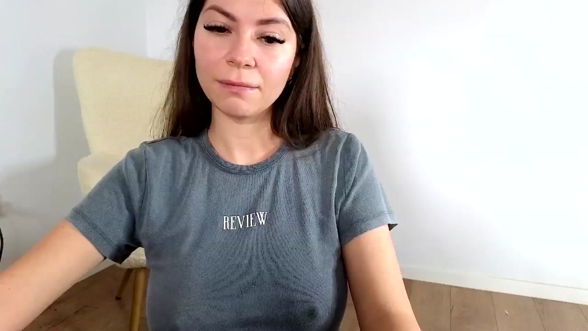 Gallery image thumbnail from Jullyenn3's myfreecams stream on, 09/15/2024, 12:46 image 19 of 20