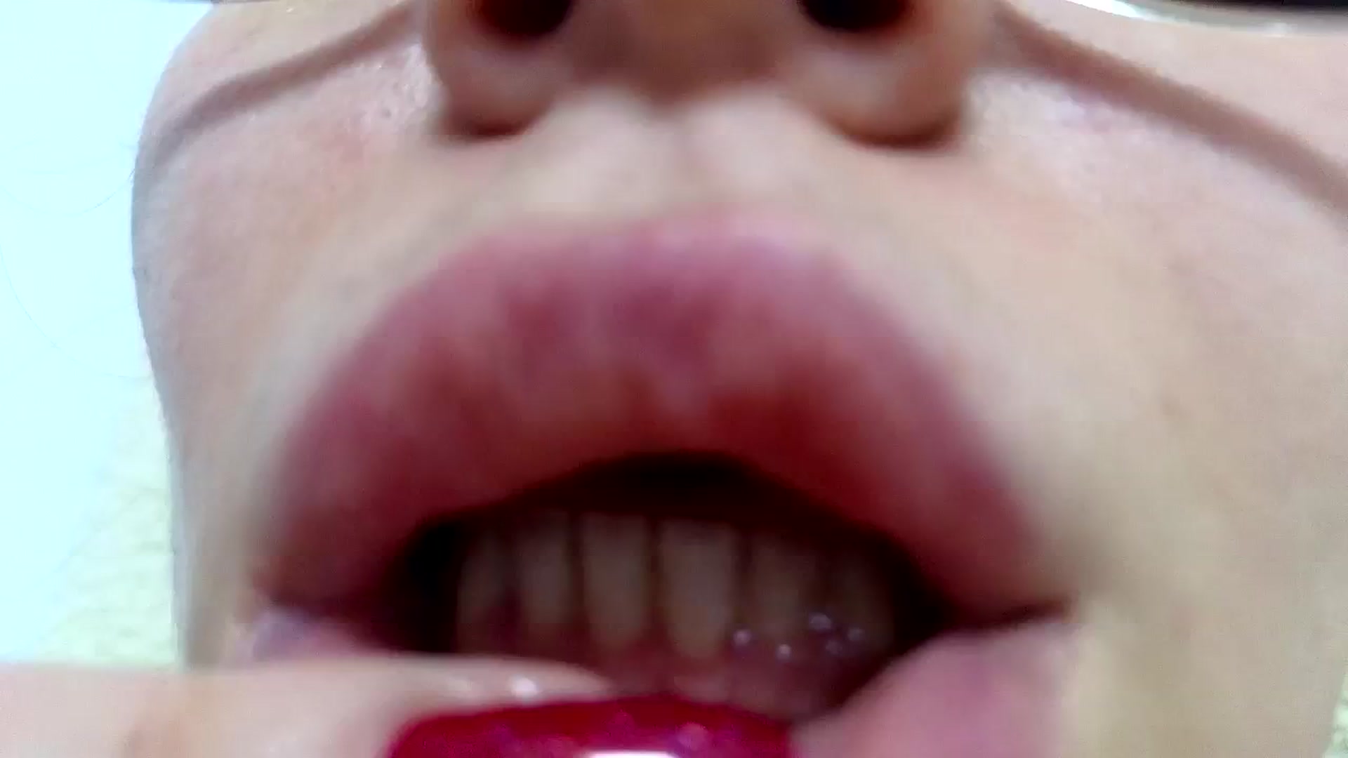 Gallery image thumbnail from Jullyenn3's myfreecams stream on, 01/15/2025, 15:18 image 7 of 20