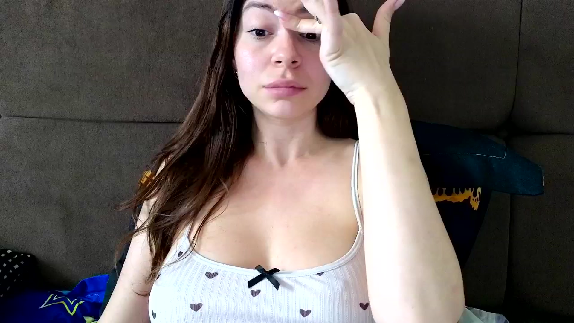 Gallery image thumbnail from Jullyenn3's myfreecams stream on, 06/09/2025, 12:27 image 10 of 20