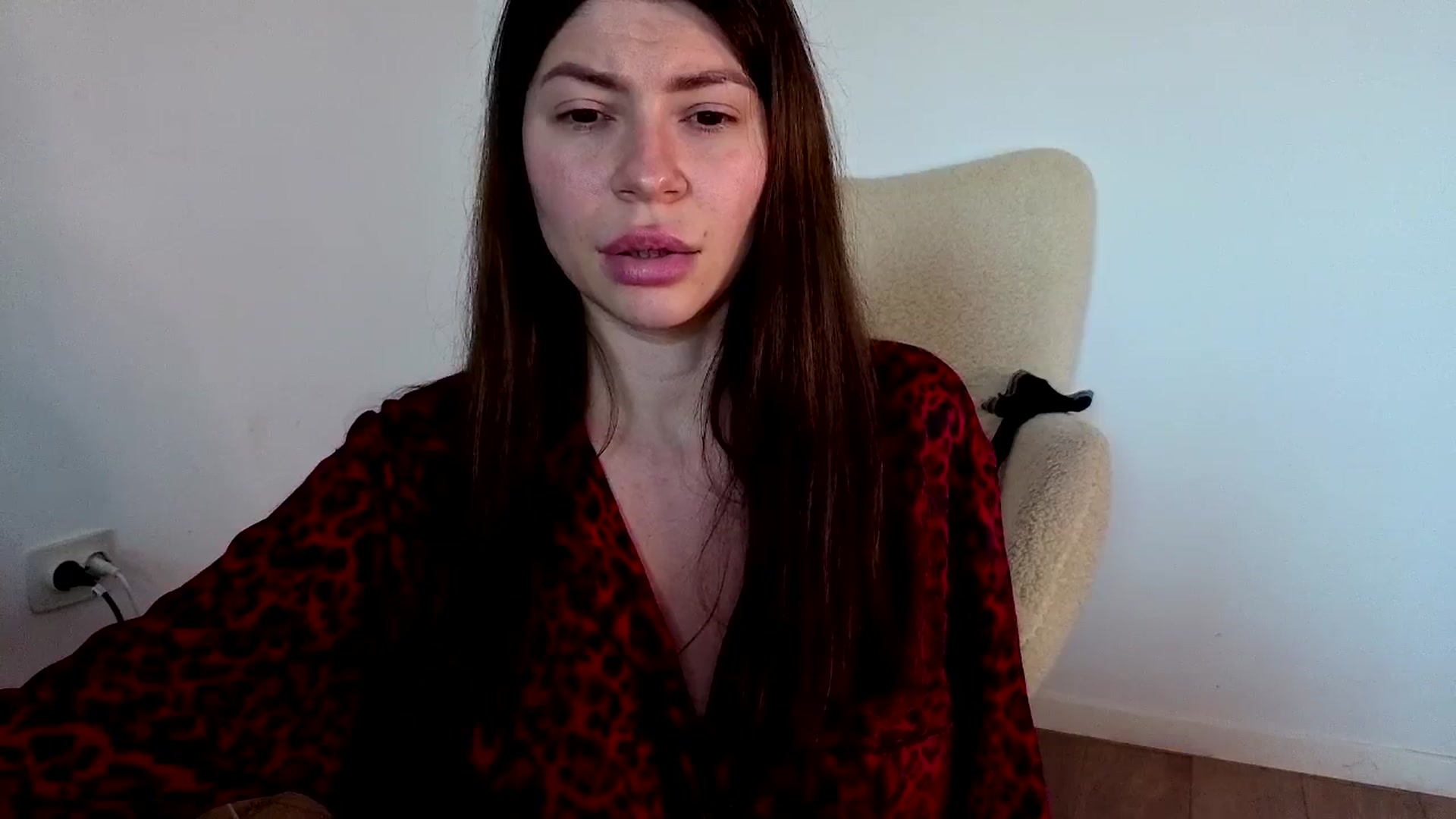 Gallery image thumbnail from Jullyenn3's myfreecams stream on, 10/25/2025, 13:52 image 12 of 20