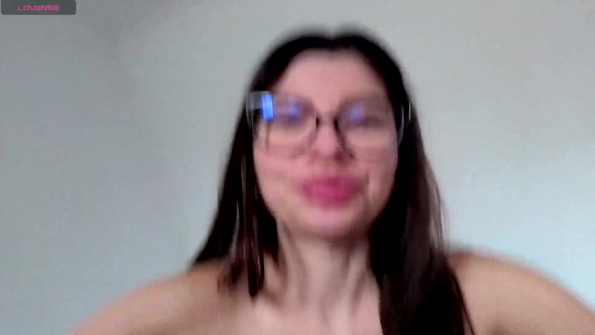 Gallery image thumbnail from Jullyenn3's myfreecams stream on, 11/16/2025, 12:23 image 18 of 20