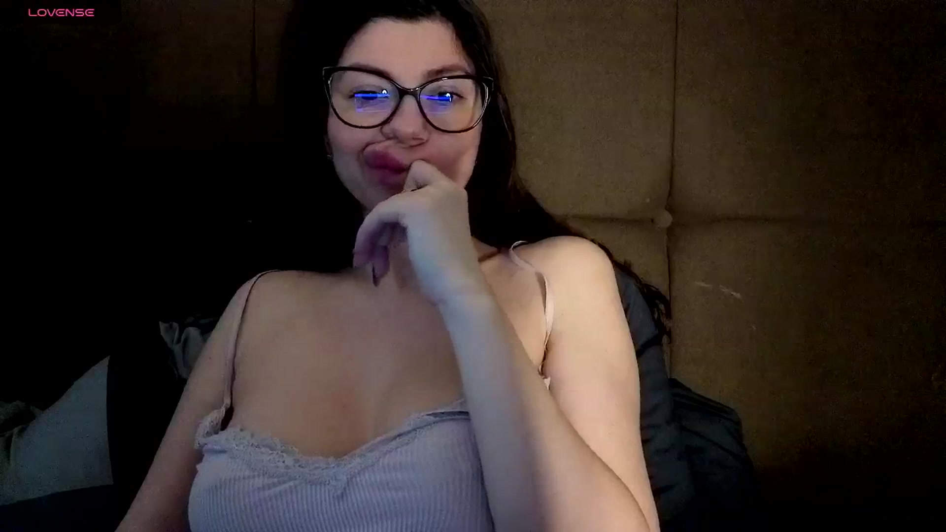 Gallery image thumbnail from Jullyenn3's myfreecams stream on, 12/24/2025, 14:07 image 19 of 20